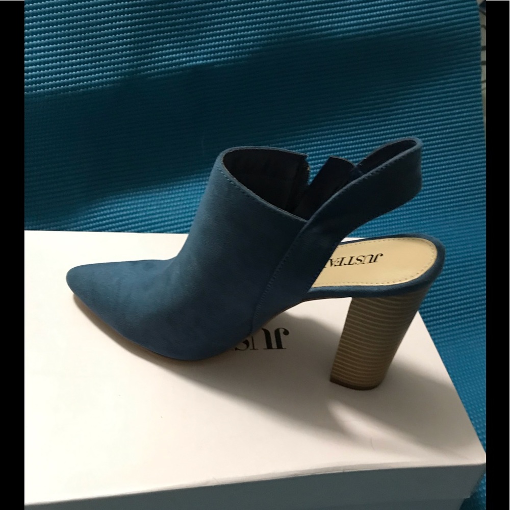 JUSTFAB BLUE BOOTIES. BRAND NEW